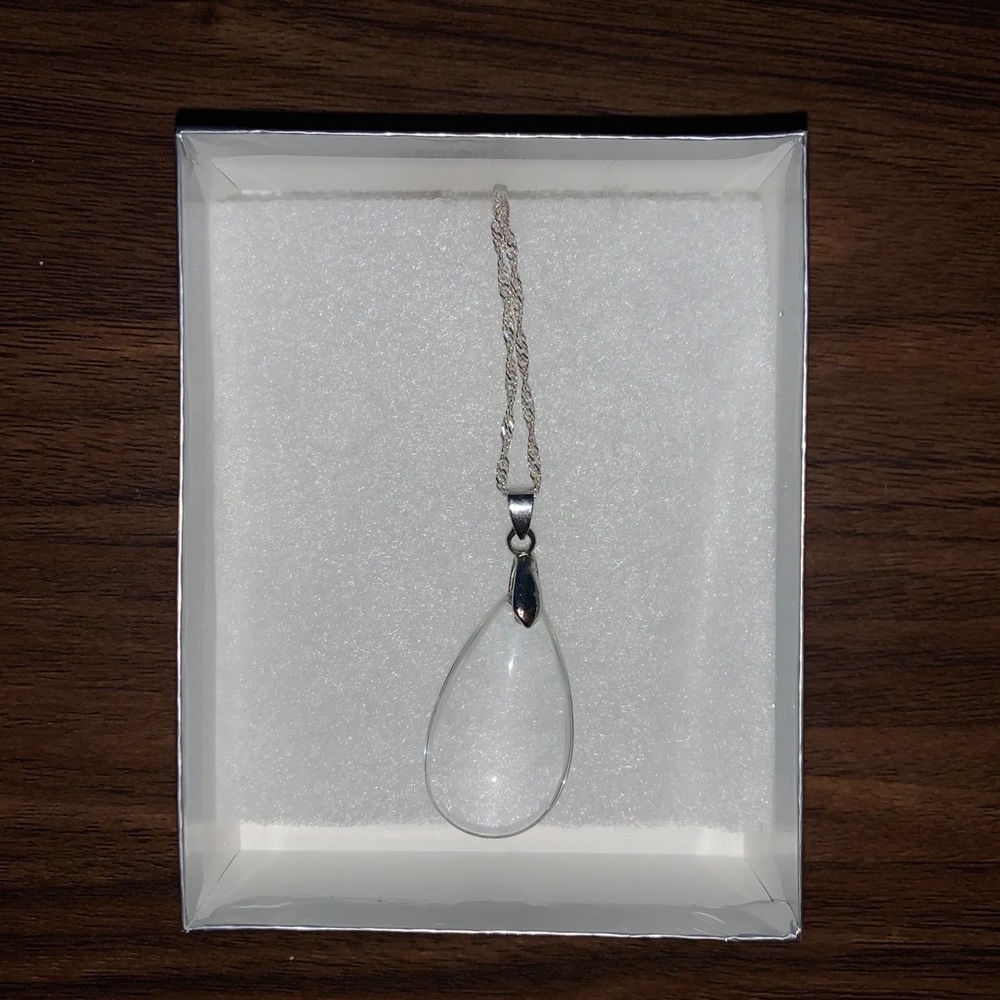 Clear Pendant Necklace